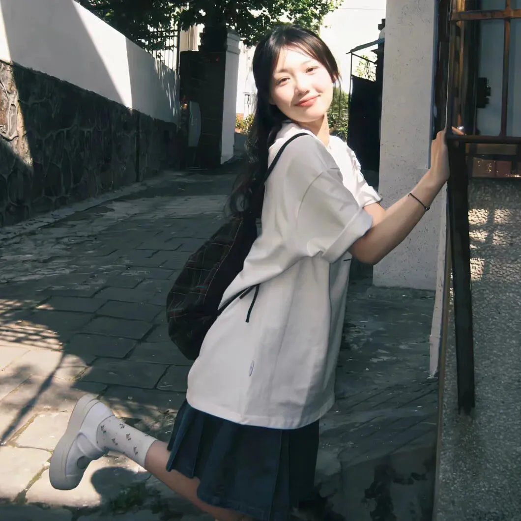 隨懿深度行海报